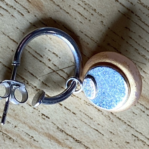 1999 Chanel earring needs work - Picture 2 of 5